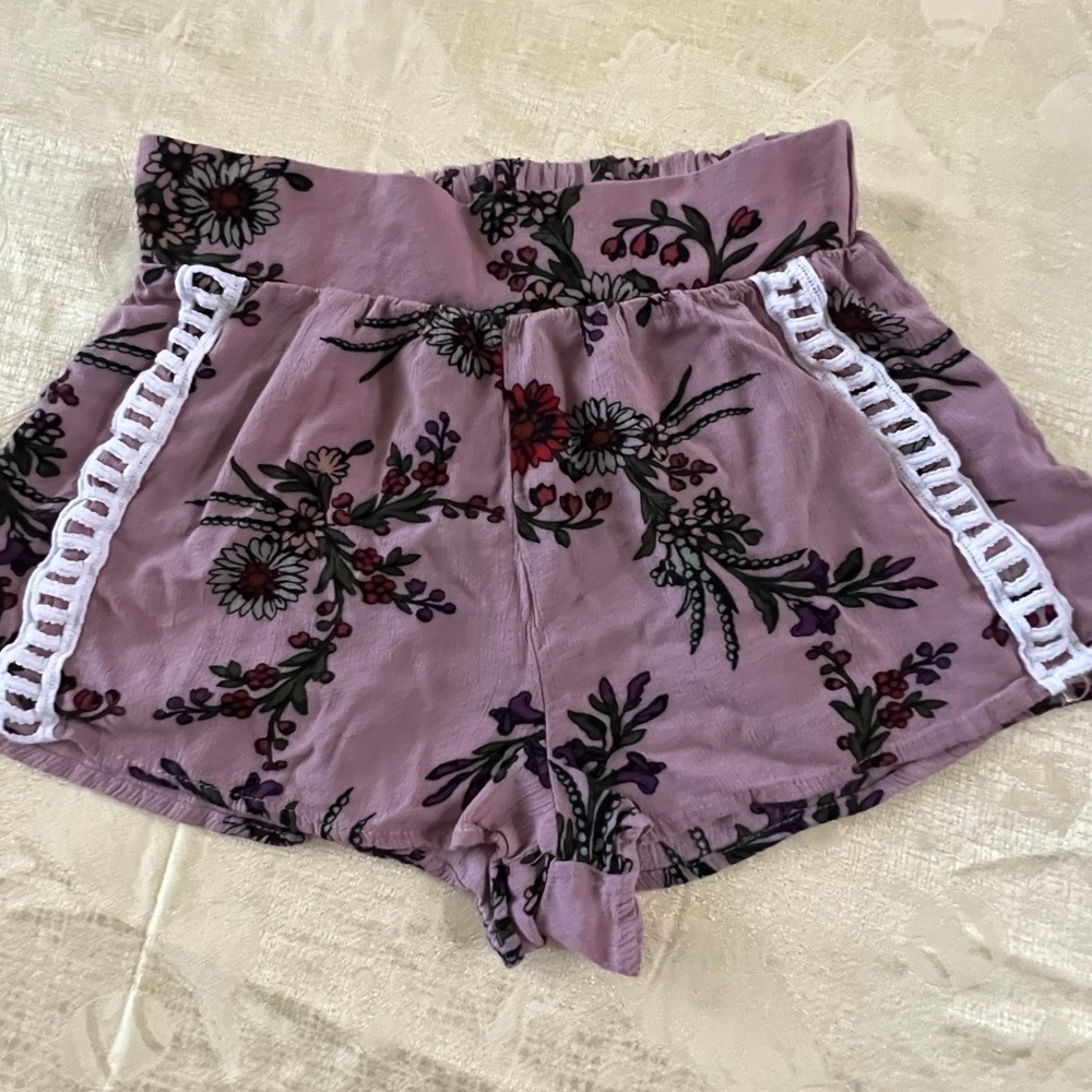 Charlotte Russe Small Floral Shorts 🎉
